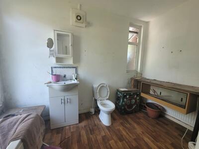 Picture 10